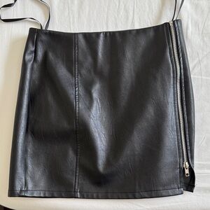 superdown Black Faux Leather Mini Skirt with Exposed Silver Zip
